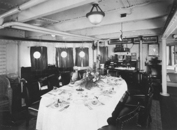 Captain&#039;s Dining Room, USS New Mexico